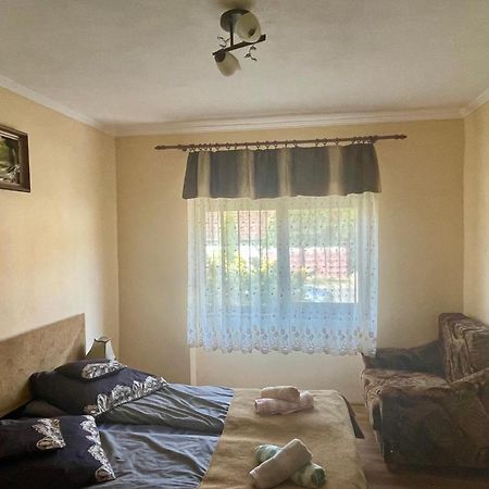 Bed and Breakfast Balla House Tărcaia Exteriér fotografie