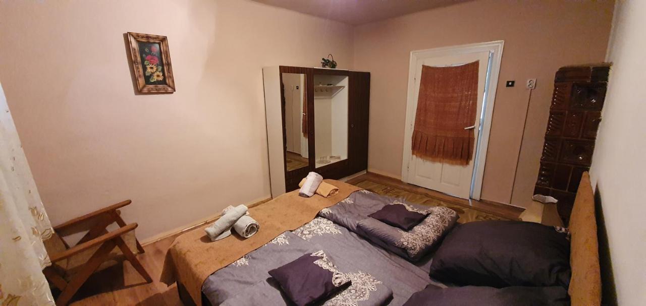 Bed and Breakfast Balla House Tărcaia Exteriér fotografie