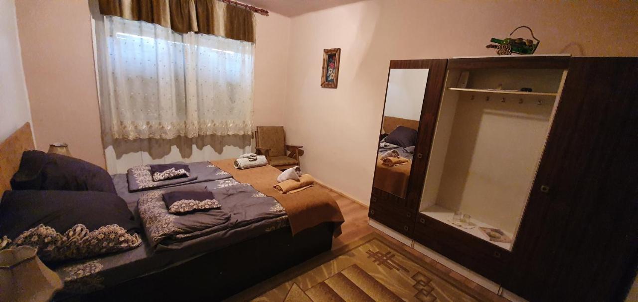 Bed and Breakfast Balla House Tărcaia Exteriér fotografie