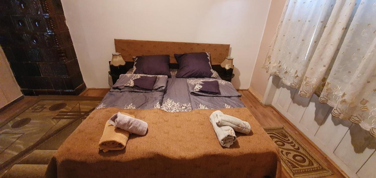Bed and Breakfast Balla House Tărcaia Exteriér fotografie