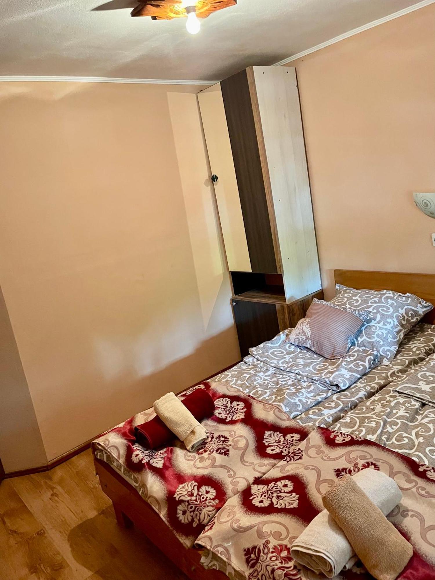 Bed and Breakfast Balla House Tărcaia Exteriér fotografie