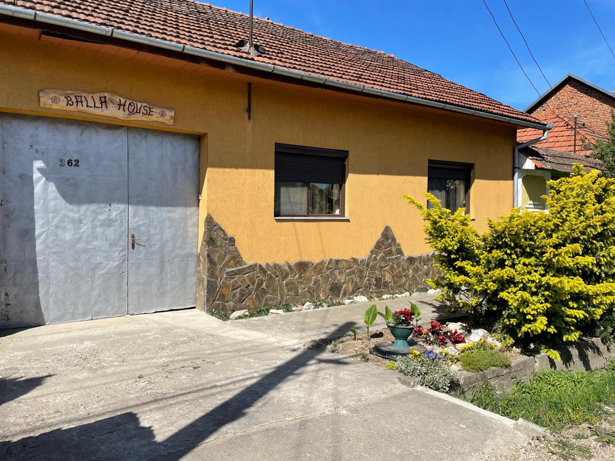 Bed and Breakfast Balla House Tărcaia Exteriér fotografie
